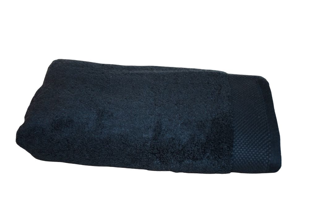 Drap de douche 70x140 micro-coton 520gr/m2 hyper absorbant et moelleux coloris noir collection Ariane, broderie disponible.