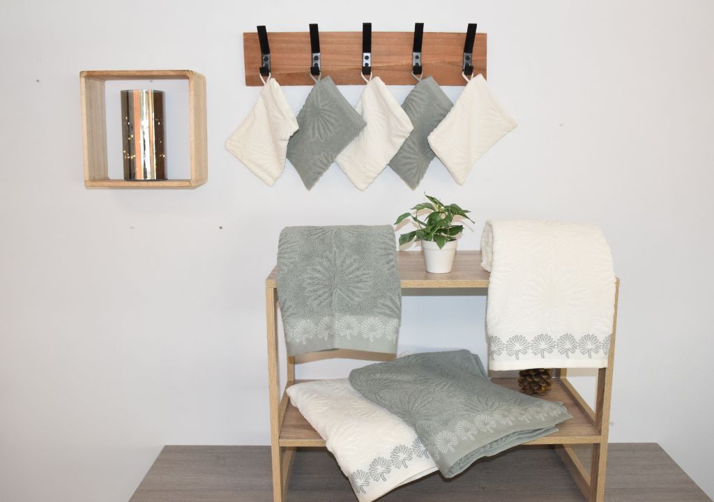 Collection de linge de bain palmier en blanc et vert